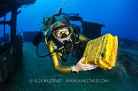 Geocaching Underwater, Cayman Islands