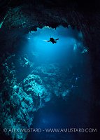 Descending Into The Pit. Mexico