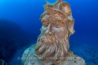 Statue CFWA. Cayman Islands