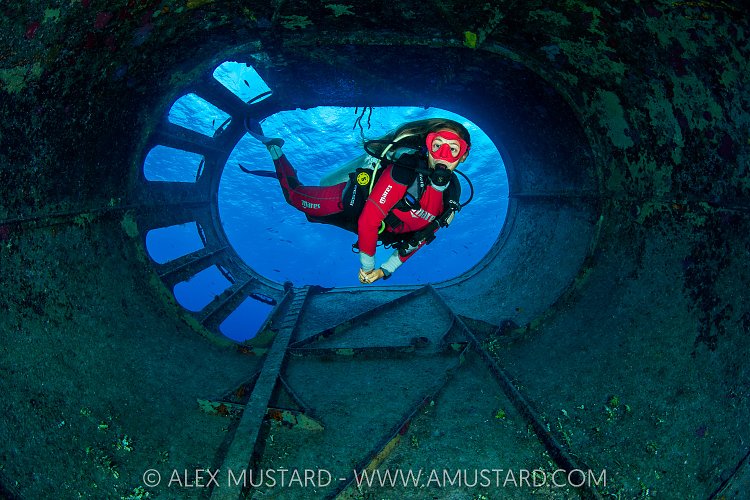 Kittiwake Diver, Cayman Islands