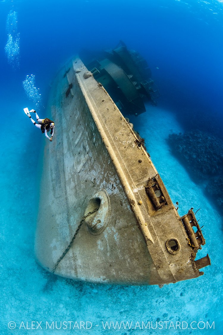 Kittiwake Bow, Cayman Islands