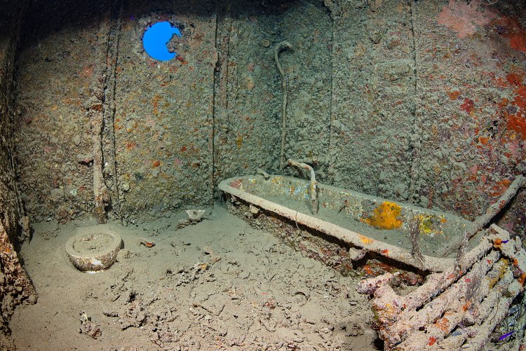 Captain's Bathroom. Thistlegorm. Egypt