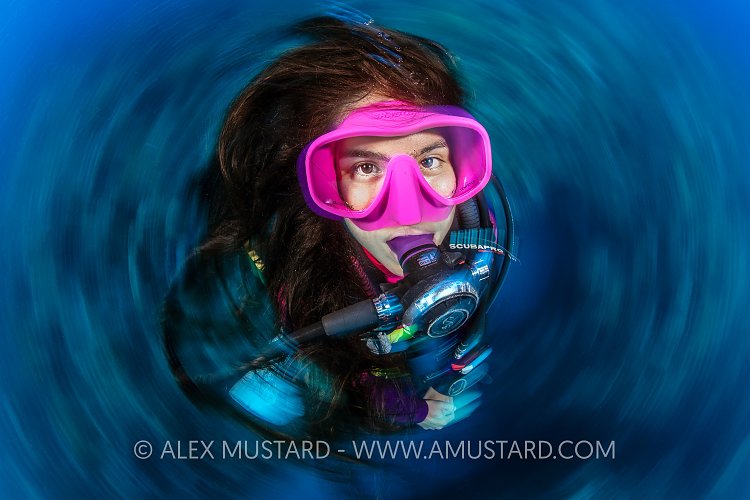 Spin Diver, Cayman Islands