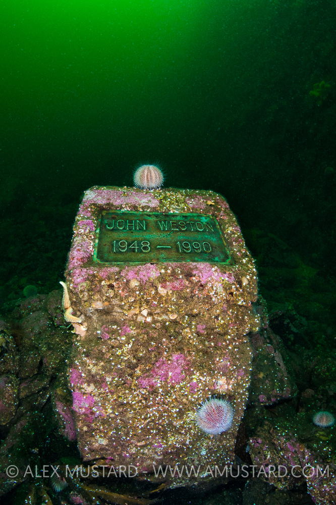 Underwater Memorials, UK