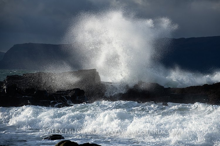 Breaking Waves, UK