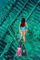 Snorkelling The Cali. Cayman Islands.