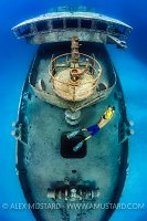 Power Snorkelling The Kittiwake. Cayman Islands.