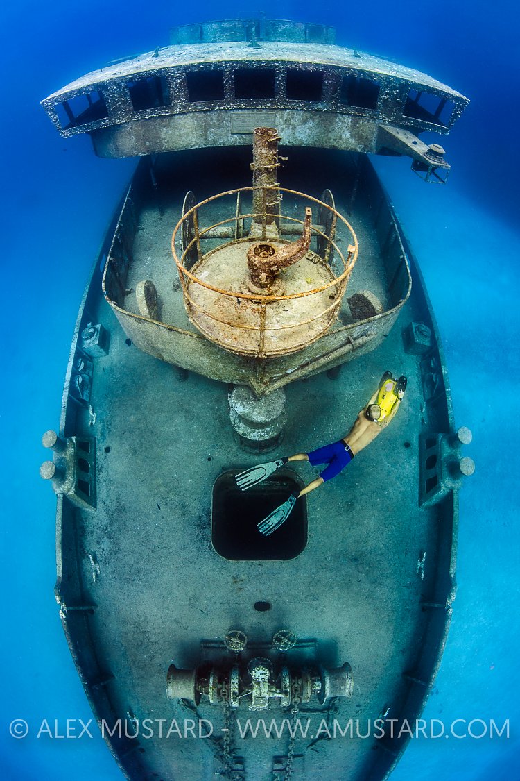 Power Snorkelling The Kittiwake. Cayman Islands.