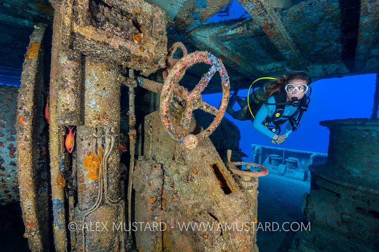 Exploring The Kittiwake Wreck. Cayman Islands