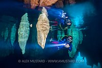 Chanderlier Cave. Palau